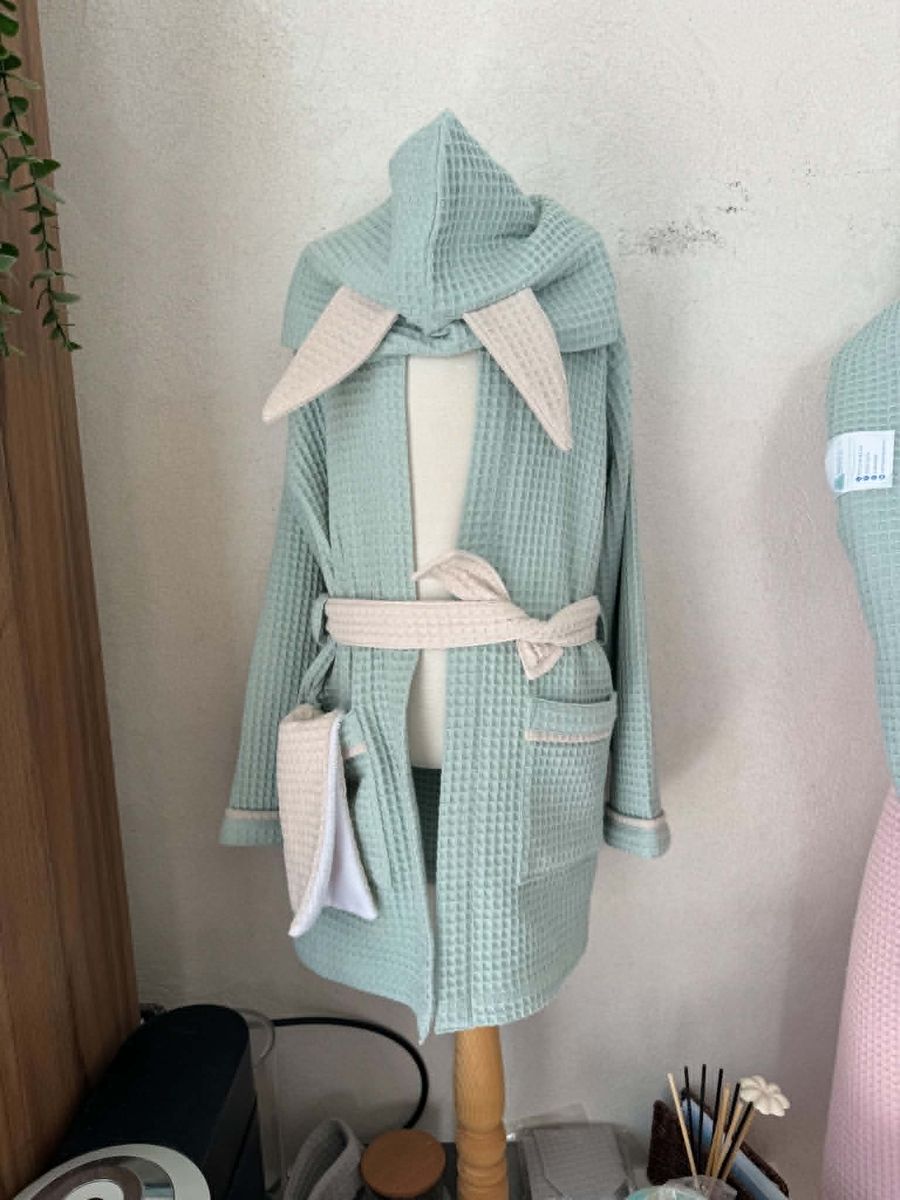 Peignoir à capuche en nid d'abeille vert d'eau, linge de bain Maison de l'île